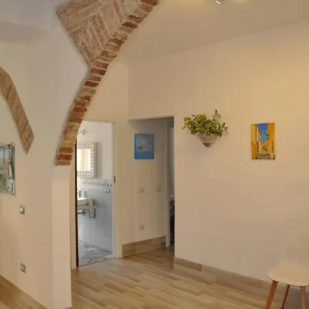 Ferienhaus Le Ondine - Historical Center *